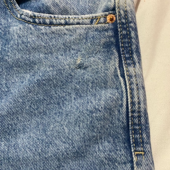 Zara Mom Jeans light blue wash - Picture 4 of 5
